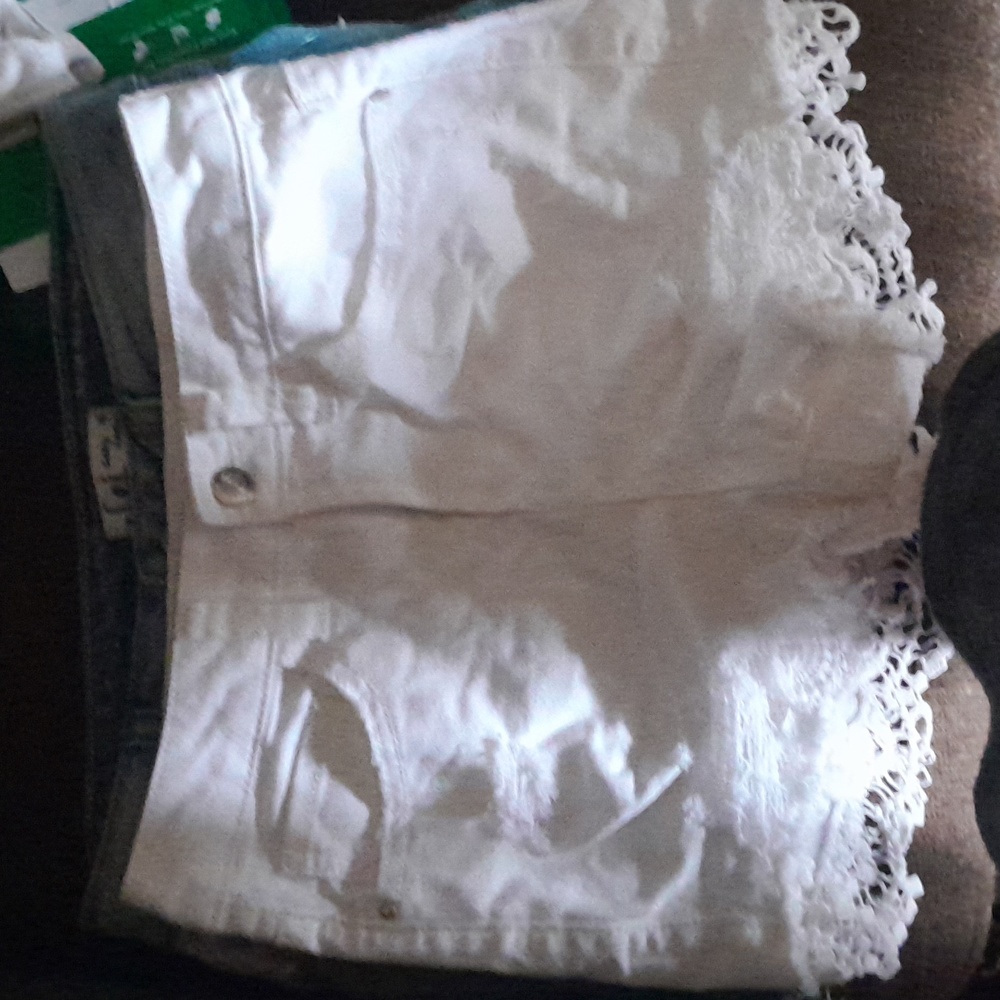 Cute White Jean shorts